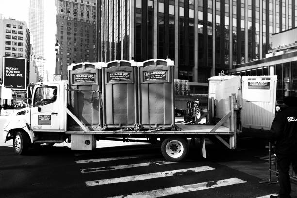 Portable Toilet Options We Offer in Shaw Heights, CO